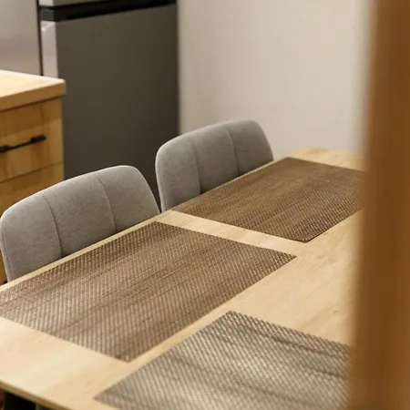 アパート Lumora Living Spacious Free Wifi *