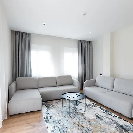 Lumora Living Spacious Free Wifi
