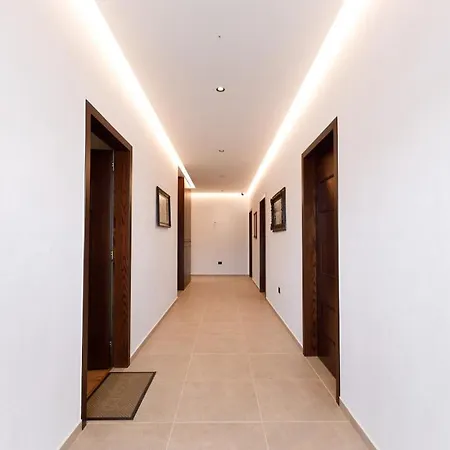 Lumora Living Spacious Free Wifi